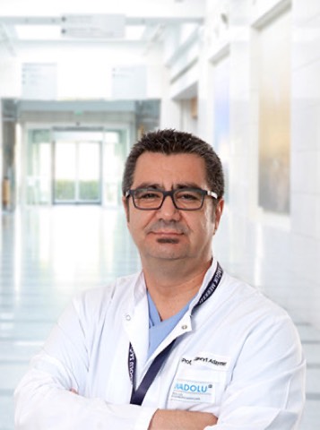 Cüneyt Adayener