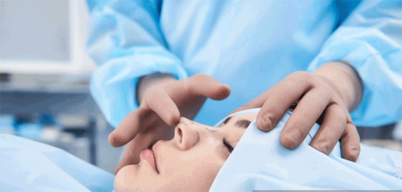 Burun Estetiği / Rinoplasti